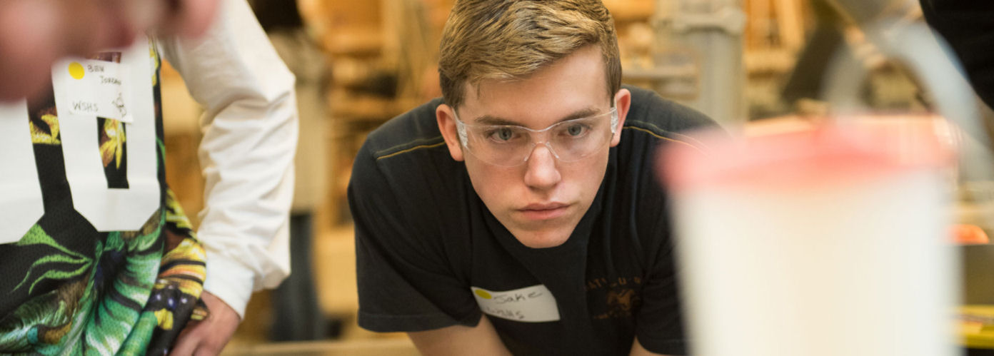  student in a science class 