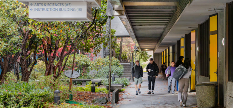 North Seattle students walking in courtyard